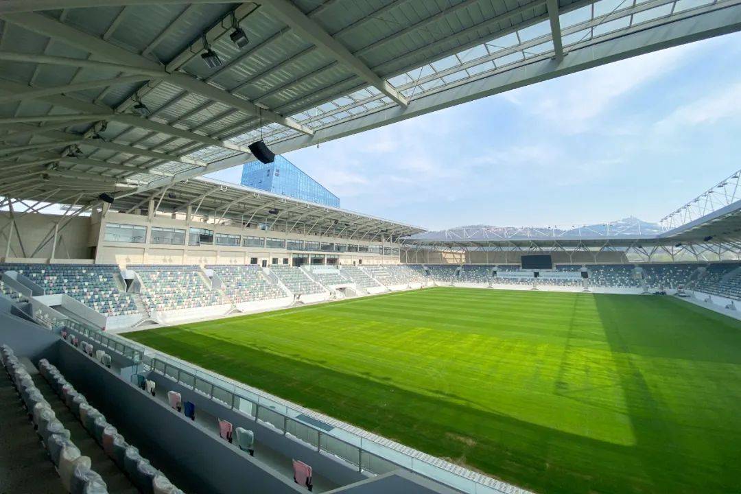 全国足球基础设施建设提速，场馆标准化成为新趋势