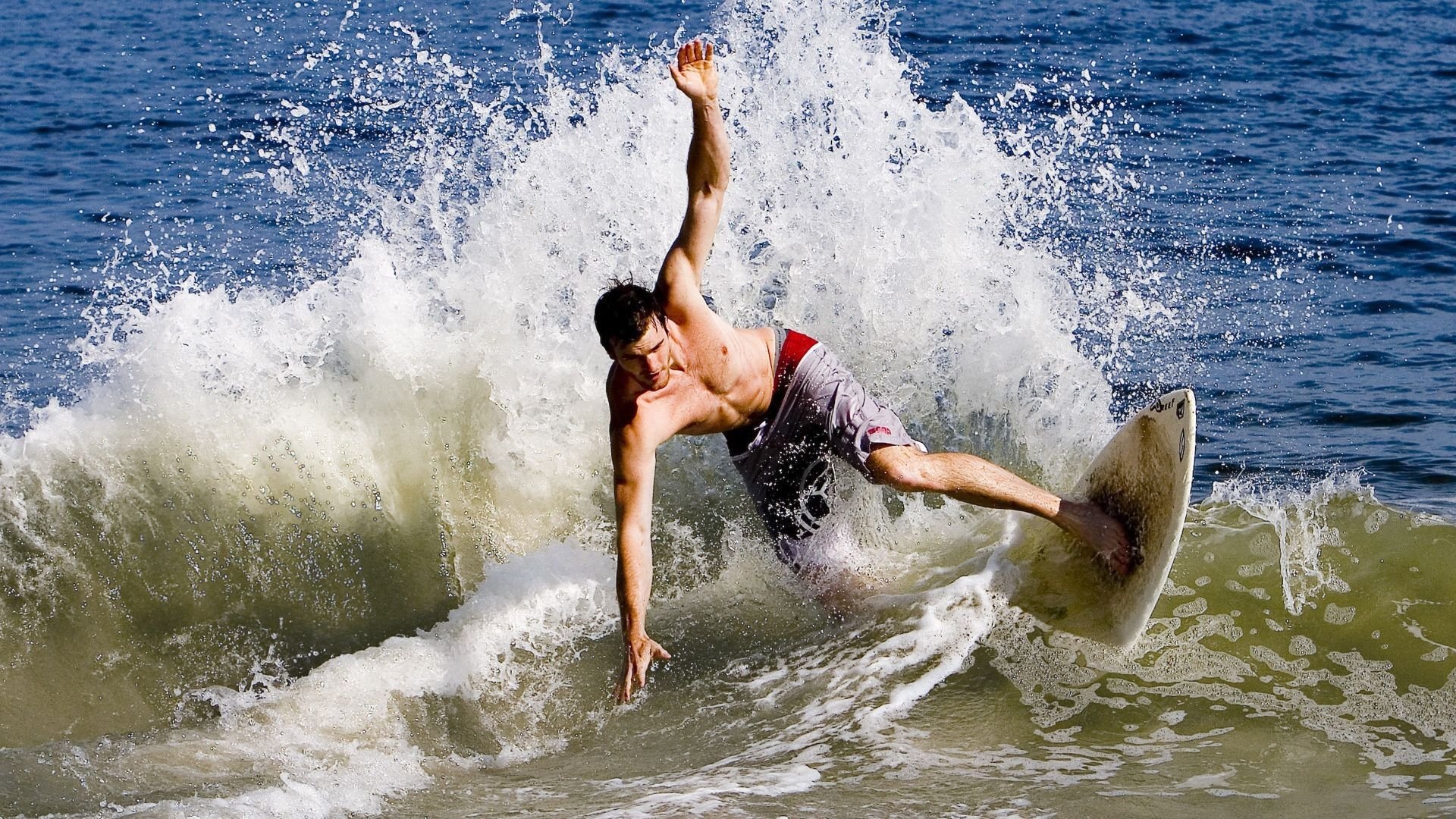 国际拳击锦标赛中国队夺得多枚金牌，实力强劲，国际拳击争霸赛视频